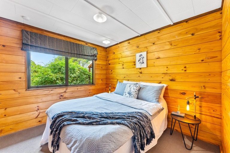 Photo of property in 25 Gentian Street, Timberlea, Upper Hutt, 5018