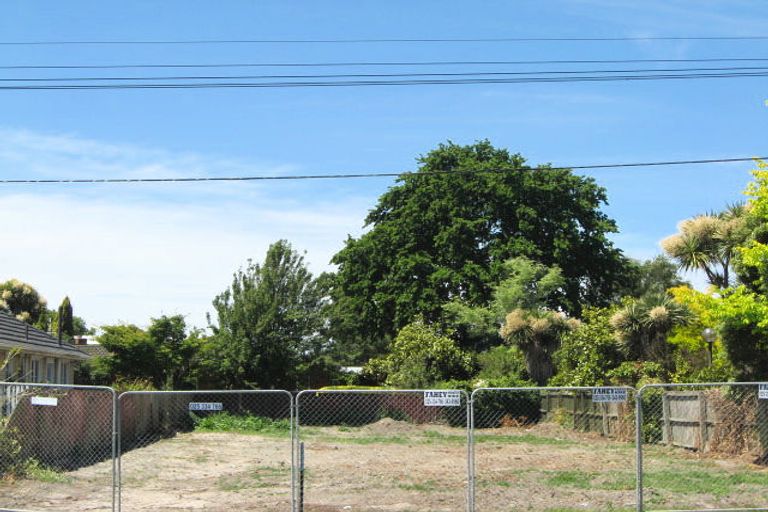 Photo of property in 4 Kerrs Road, Linwood, Christchurch, 8062