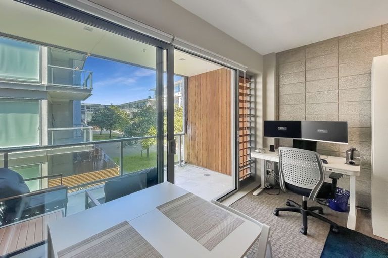 Photo of property in Revolucion Apartments, 205/28w Torrens Terrace, Mount Cook, Wellington, 6011