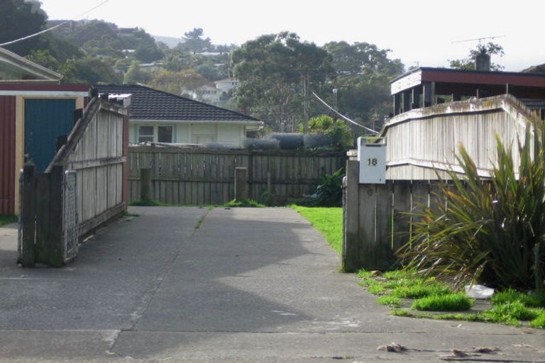 Photo of property in 18 Delaney Drive, Stokes Valley, Lower Hutt, 5019