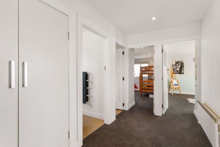 Photo of property in 112 Knowles Street, St Albans, Christchurch, 8052