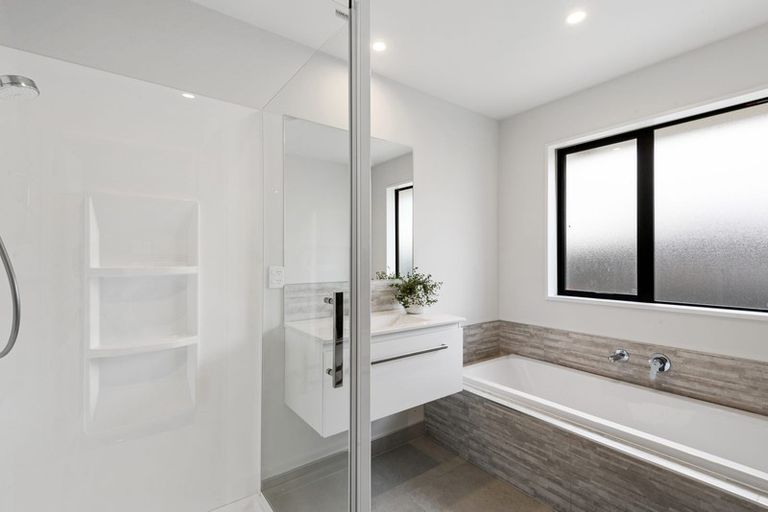 Photo of property in 31 Falcon Road, Rolleston, 7615