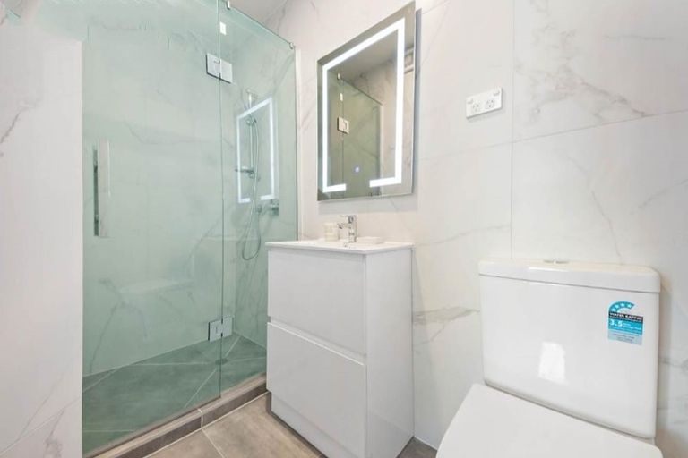 Photo of property in 59a Redwood Drive, Massey, Auckland, 0614