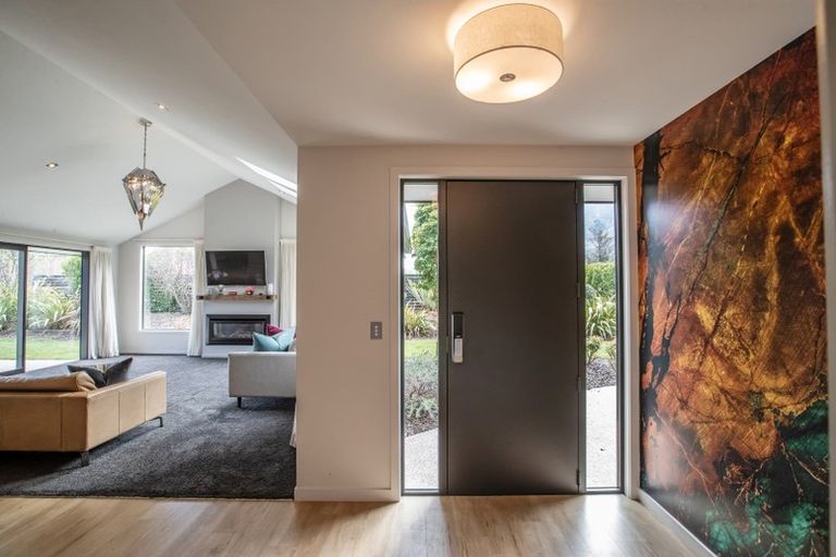 Photo of property in 35 Mckellar Drive, Jacks Point, Queenstown, 9371