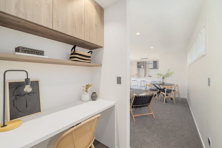 Photo of property in 8b Wychwood Crescent, Bishopdale, Christchurch, 8053