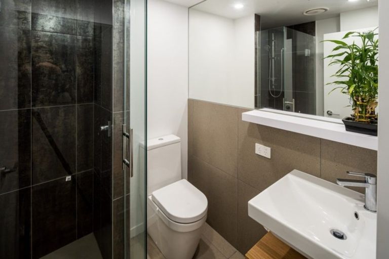 Photo of property in Vsp South, 602/166u Victoria Street, Te Aro, Wellington, 6011