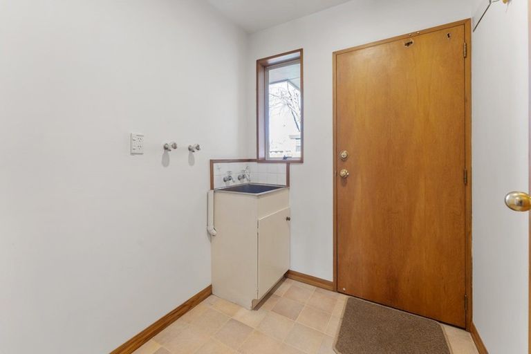 Photo of property in 33 Dee Street, St Albans, Christchurch, 8014