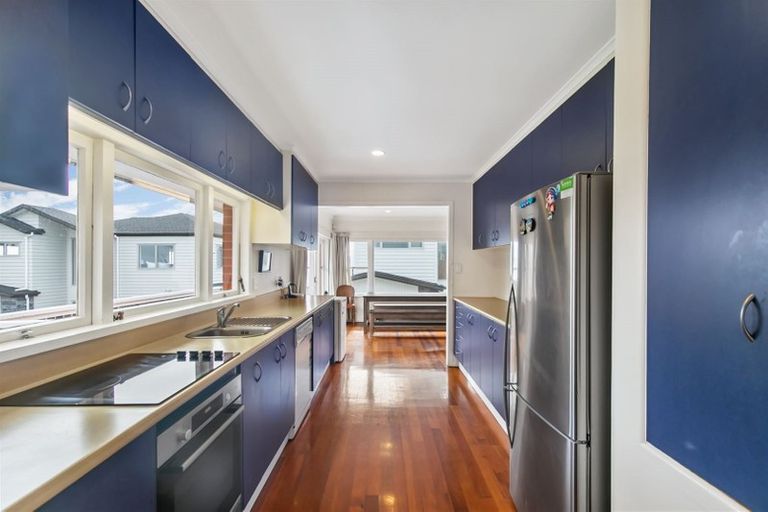 Photo of property in 58 Bleakhouse Road, Howick, Auckland, 2014