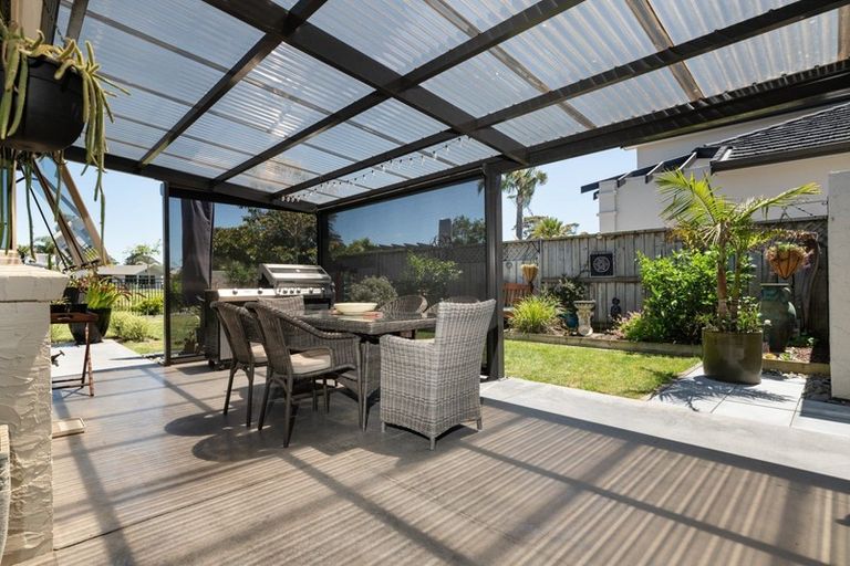 Photo of property in 50 Seychelles Drive, Papamoa Beach, Papamoa, 3118