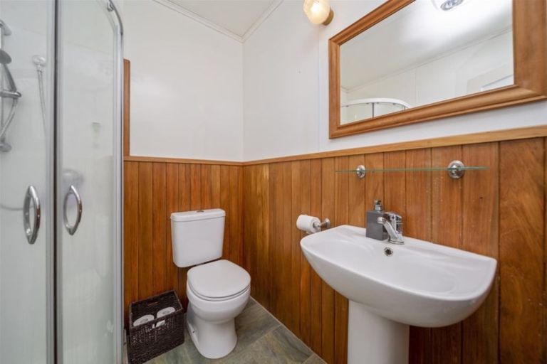 Photo of property in 18 Olivia Street, Stratford, 4332