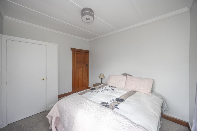Photo of property in 16 Teviot Street, Oamaru North, Oamaru, 9400
