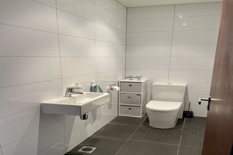 Photo of property in Chaffers Dock, 507/22 Herd Street, Te Aro, Wellington, 6011