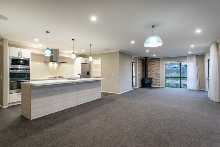 Photo of property in 5 Nancy Lane, Wanaka, 9305