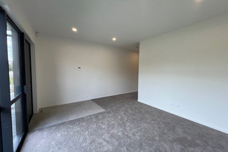 Photo of property in 3 Ki Roto Way, Flat Bush, Auckland, 2019