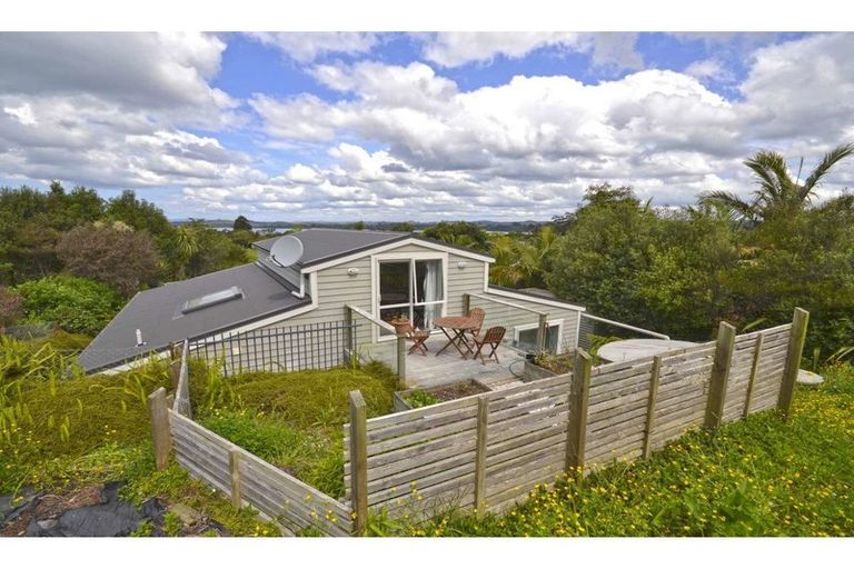 Photo of property in 204 Rangitane Road, Kerikeri, 0294