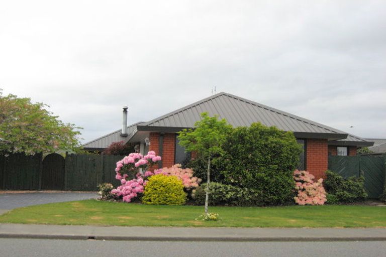 Photo of property in 10 Kingsbury Avenue, Rangiora, 7400