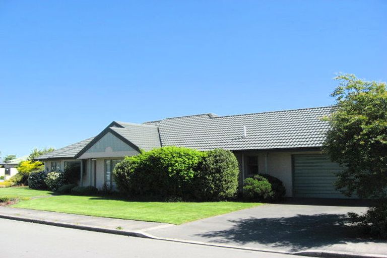 Photo of property in 6 Dawson Douglas Place, Kaiapoi, 7630