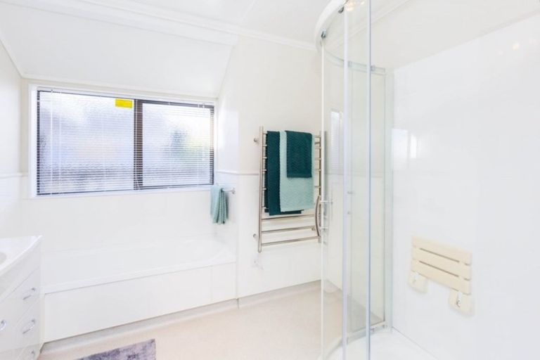 Photo of property in 74 Mcparland Street, Elderslea, Upper Hutt, 5018