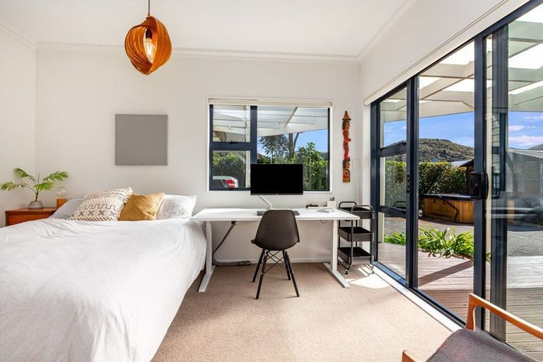 Photo of property in 15 Foster Crescent, Belmont, Lower Hutt, 5010