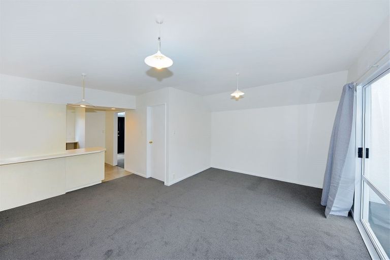 Photo of property in 3/241 Kilmore Street, Christchurch Central, Christchurch, 8011