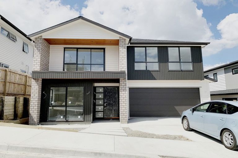 Photo of property in 15 Hariata Street, Flat Bush, Auckland, 2019