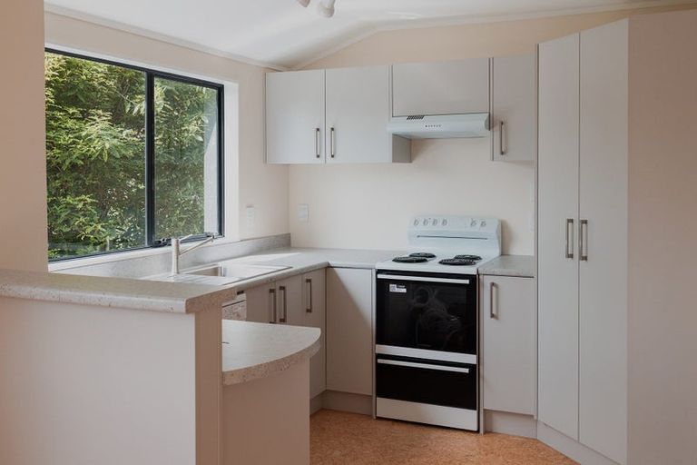 Photo of property in 2/40 Nile Road, Milford, Auckland, 0620