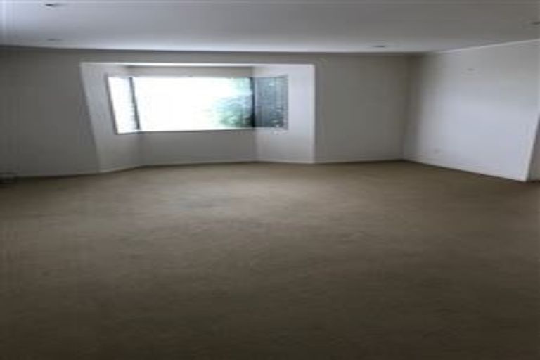 Photo of property in 1/279 Hobsonville Road, Hobsonville, Auckland, 0618