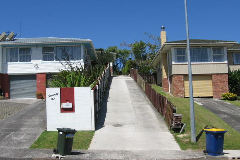Photo of property in 1/28 Stott Avenue, Birkdale, Auckland, 0626