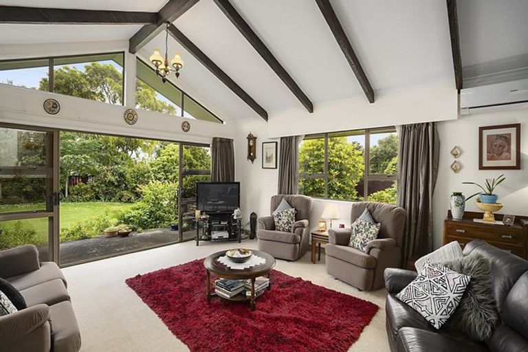 Photo of property in 187 Regan Street, Stratford, 4332