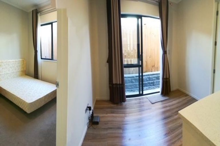 Photo of property in 22 Bruckless Drive, Flat Bush, Auckland, 2019