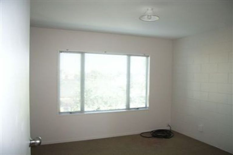 Photo of property in 4/463 Tuam Street, Phillipstown, Christchurch, 8011