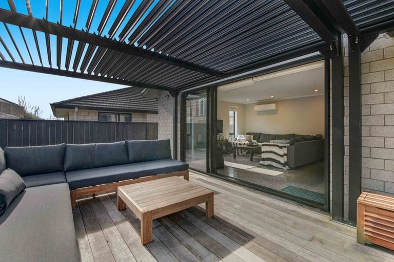 Photo of property in 16 Urumaraki Avenue, Helensville, 0800