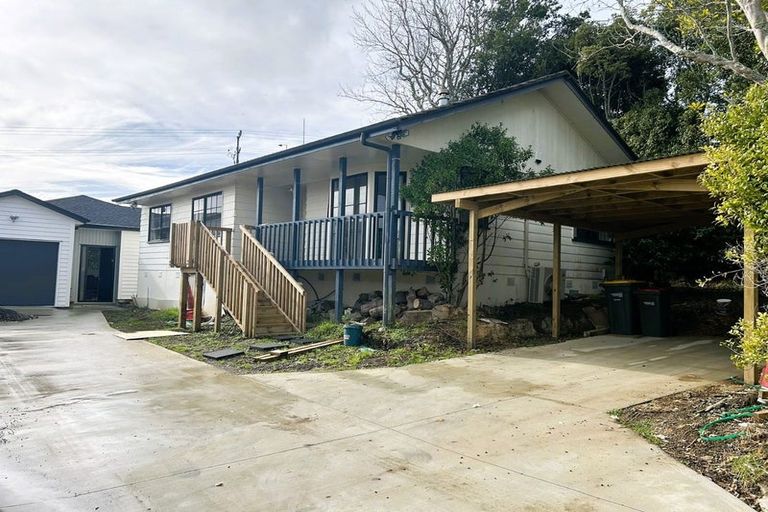 Photo of property in 69 Santiago Crescent, Unsworth Heights, Auckland, 0632