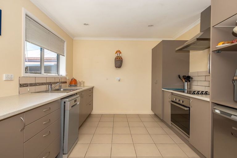 Photo of property in 146c Romilly Street, Westport, 7825