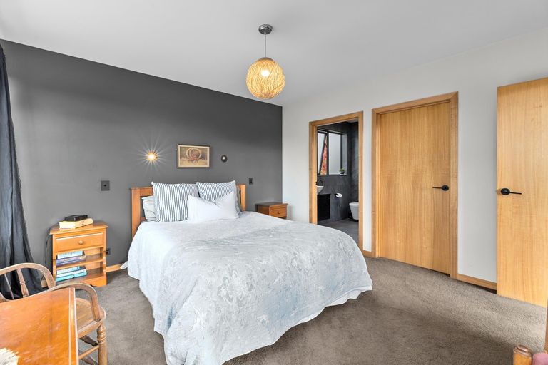 Photo of property in 148 Warren Street, Wanaka, 9305