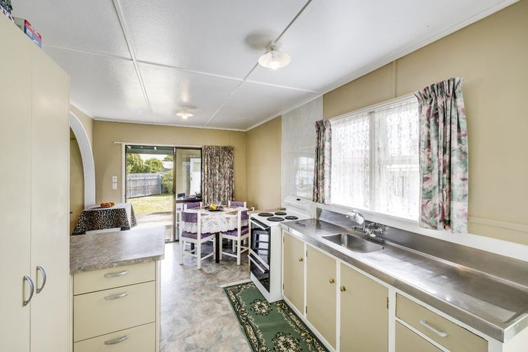 Photo of property in 178 Flaxmere Avenue, Flaxmere, Hastings, 4120