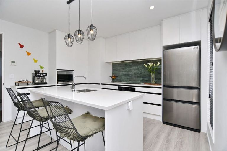 Photo of property in 22 Selfe Crescent, Burwood, Christchurch, 8083