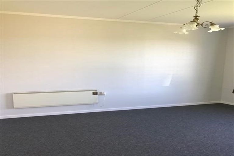 Photo of property in 4a Shanly Street, Waipawa, 4210