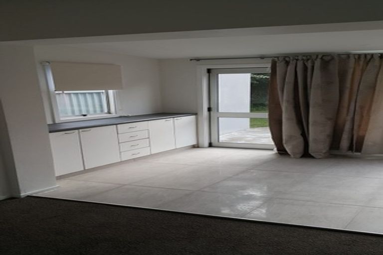 Photo of property in 103 Rattray Street, Riccarton, Christchurch, 8041