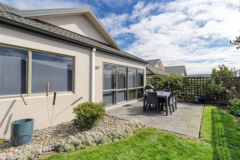 Photo of property in 285unit Vaughan Road, Owhata, Rotorua, 3010