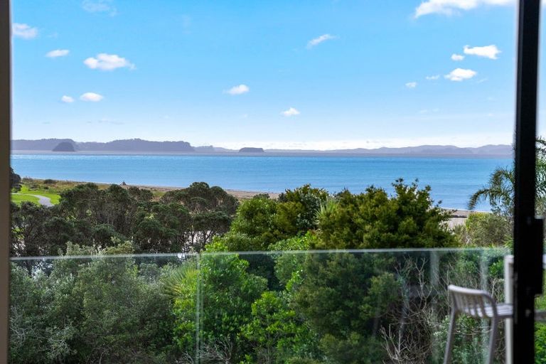 Photo of property in 45b Rosario Crescent, Red Beach, 0932