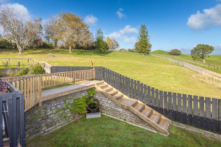 Photo of property in Glover Road, Hawera, 4610
