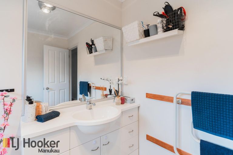 Photo of property in 32a Margarita Rise, Pukekohe, 2120