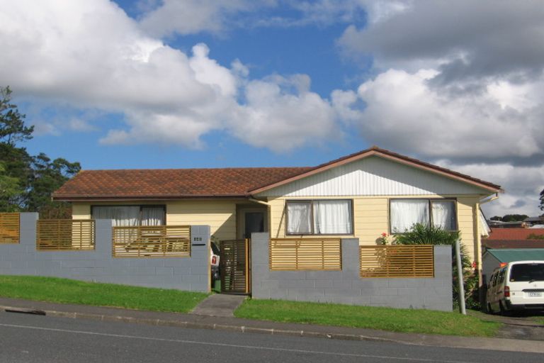 Photo of property in 146 Solar Road, Glen Eden, Auckland, 0602