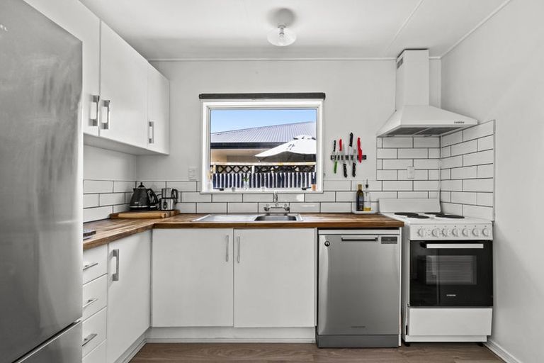 Photo of property in 605 Maddison Street, Akina, Hastings, 4122