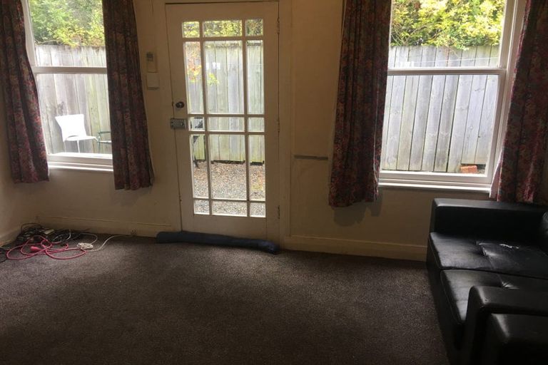 Photo of property in 46 Heriot Row, Dunedin Central, Dunedin, 9016