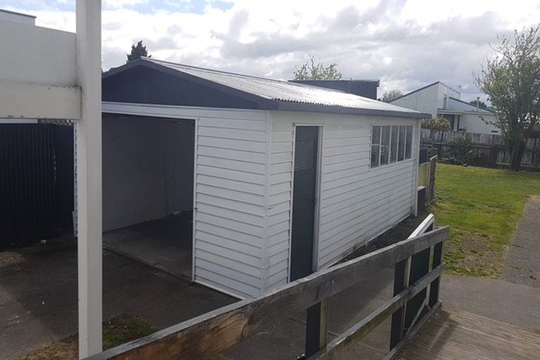 Photo of property in 19 Rangitikei Street, Whanganui East, Whanganui, 4500