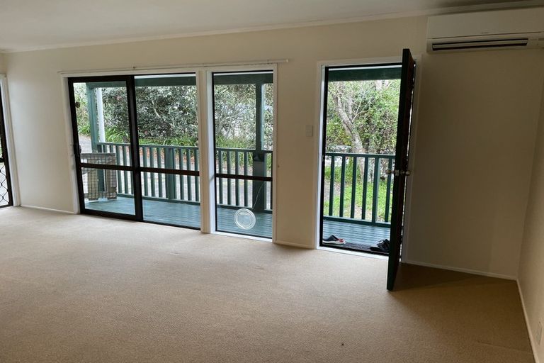 Photo of property in 2/130 Glamorgan Drive, Torbay, Auckland, 0630