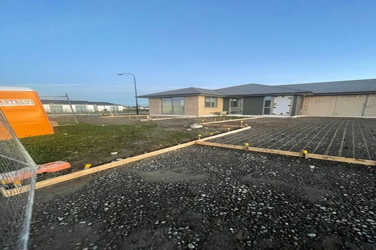 Photo of property in 13 Ellmers Street, Woodend, 7691