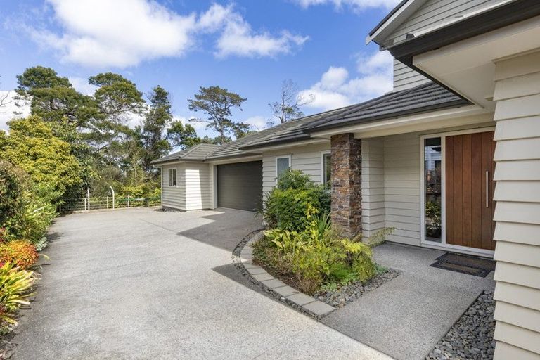 Photo of property in 64 Pohutukawa Parade, Riverhead, 0820